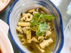 凉拌春笋-吉事利茶餐厅