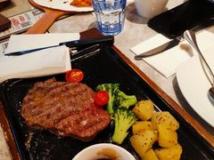 -必胜客(骡马市店)