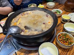 -菌之家·专业纯野生菌火锅·特色炒菌