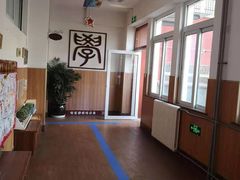 -青岛大学路小学