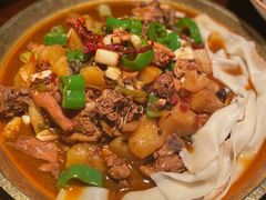 新疆大盘鸡-楼兰新疆主题餐厅(悠方店)