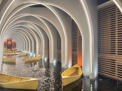 -涨巢·潮玩水疗局