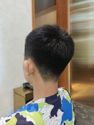 -卡尔诗·科技美肤连锁