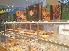 -好利来(盘锦万达店)