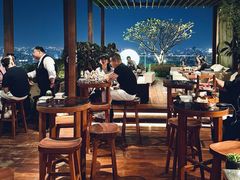 -广州柏悦酒店·悦吧·顶楼露天酒吧