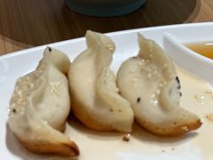 -小杨生煎(白玉兰广场店)