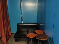 -荒岛实景沉浸密室(江汉路1店)