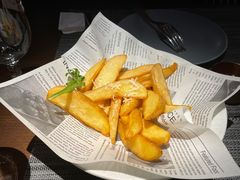 -卡普里披萨·牛扒·下午茶