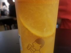 满杯橙子-喜茶(深圳东门1234店)