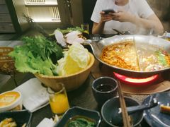 -湊湊火锅·茶憩(打浦桥日月光店)