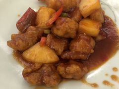 冰灯菠萝咕噜肉-稻香酒家·33年老字号·港式粤菜(富邦中心店)