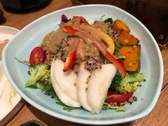 牛油果藜麦色拉-千寻烧肉(政务区店)