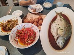 -双湖园·地标武汉菜(黄鹤楼解放路店)
