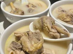 -煲王粤菜餐厅(中侨中心店)