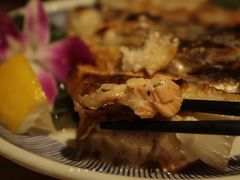 烤三文鱼头-六本目日式料理(珊瑚沙家园店)