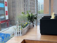 -WeWork中国(南京西路社区店)