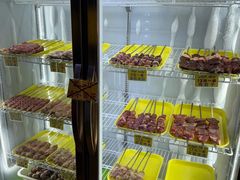 -烤肉小伙烤肉店