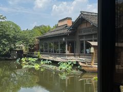 -绿茶餐厅(龙井船宴· 品牌总店)
