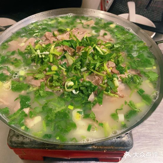 田记欢乐骨羊肉馆(三中店)