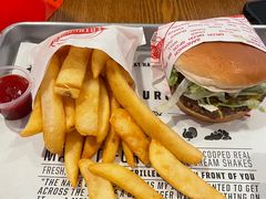 -FATBURGER 特富客汉堡(外交公寓店)