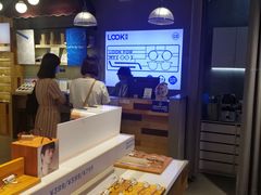 -LOOK眼镜(宝山万达店)