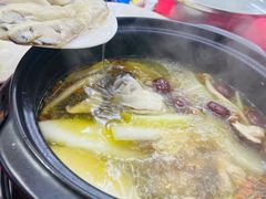 -花苑美食横琴生蚝火锅(拱北粤华路店)