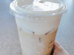 -星巴克(南通凤凰文化广场店)