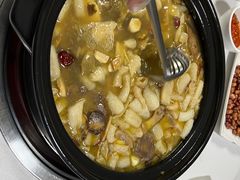 菌火锅-佳缘野生菌食府