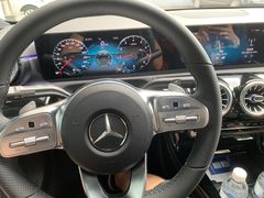 -上海星瀚奔驰4S店(红柳路店)