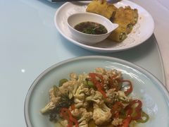 -聚友斋(陶瓷琉璃馆水晶街店)