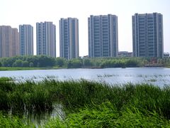 -人杰湖公园(地铁站)
