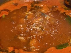 -野山舂·贵州现舂酸汤火锅(鸿通城店)