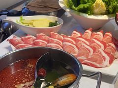 -德天肥牛海鲜火锅(城西银泰店)