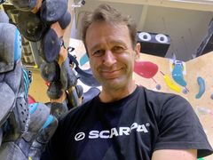 -问山MountQuest攀岩馆