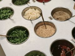 -小茉庐和牛自助火锅(龙湖万达店)