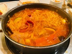 部队年糕火锅-七八冷面·延边朝鲜族美食(欢乐谷店)