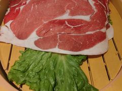 -老牌坊云南鱼豆花火锅(哈西万达店)