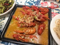 -松哥油焖大虾.小龙虾.黑鸭煲(海岸城店)