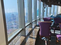 -怡豪大饭店·49楼旋转自助餐厅