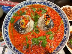-湘潭九龙鱼头店(城南西路店)