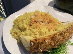 菠萝炒饭-新加坡海鲜(国贸商城店)
