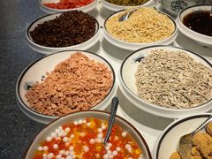 -八一路好吃街(雨田商务大厦店)