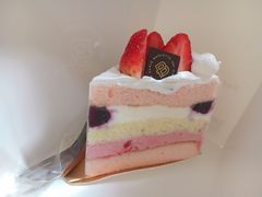 清新莓子蛋糕切片-巴黎贝甜(杨浦宝地店)