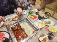-海底捞火锅(旭辉MALL店)