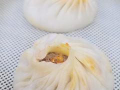 蟹黄汤包-常四汤包(六合店)
