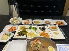 -青松馆韩国料理(香港中路佳世客店)