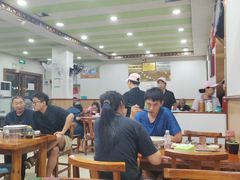 -正宗开封黄家灌汤小笼包子