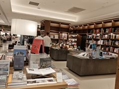 -茑屋书店(天目里店)