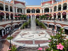 -佛罗伦萨小镇广佛名品奥特莱斯(疏港路店)