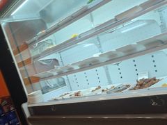 -哈尔滨小酒馆·鲜肉现穿自助烧烤(康新花园店)